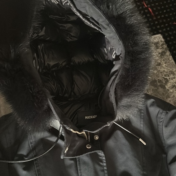 Black mackage coat - Picture 3 of 9